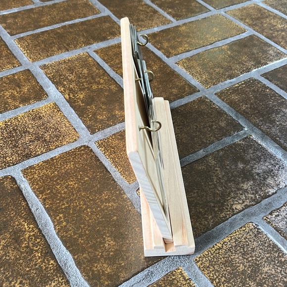 Heidi Swapp Wood Instax Instant Film Frame Desk Calender - Picture 5 of 10